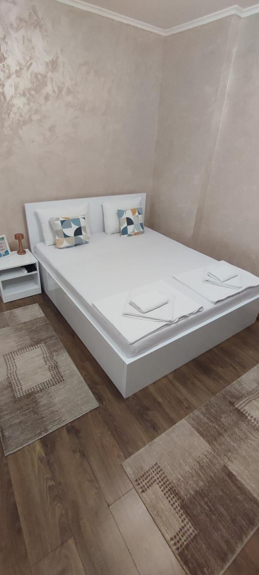 Apartmán Menrat Novi Sad Exteriér fotografie