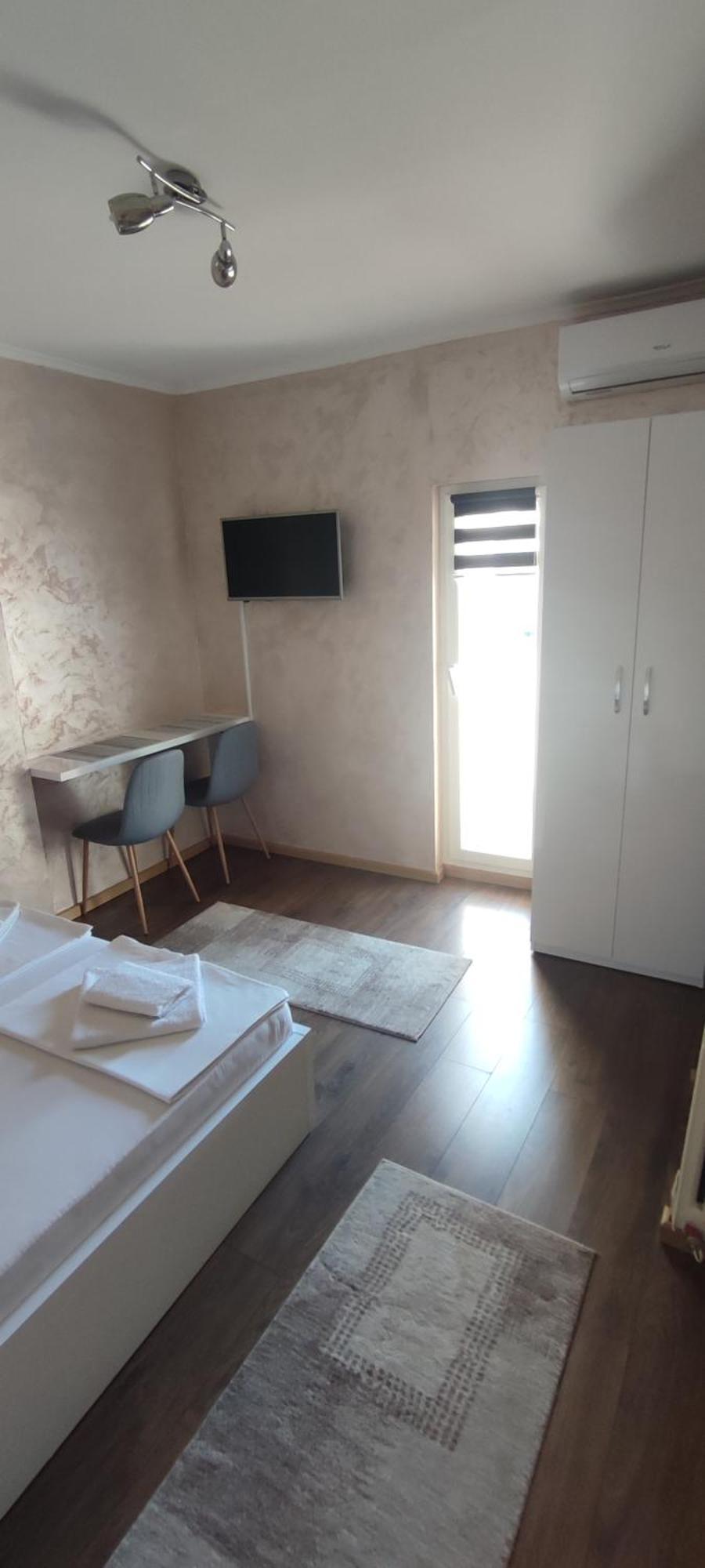Apartmán Menrat Novi Sad Exteriér fotografie